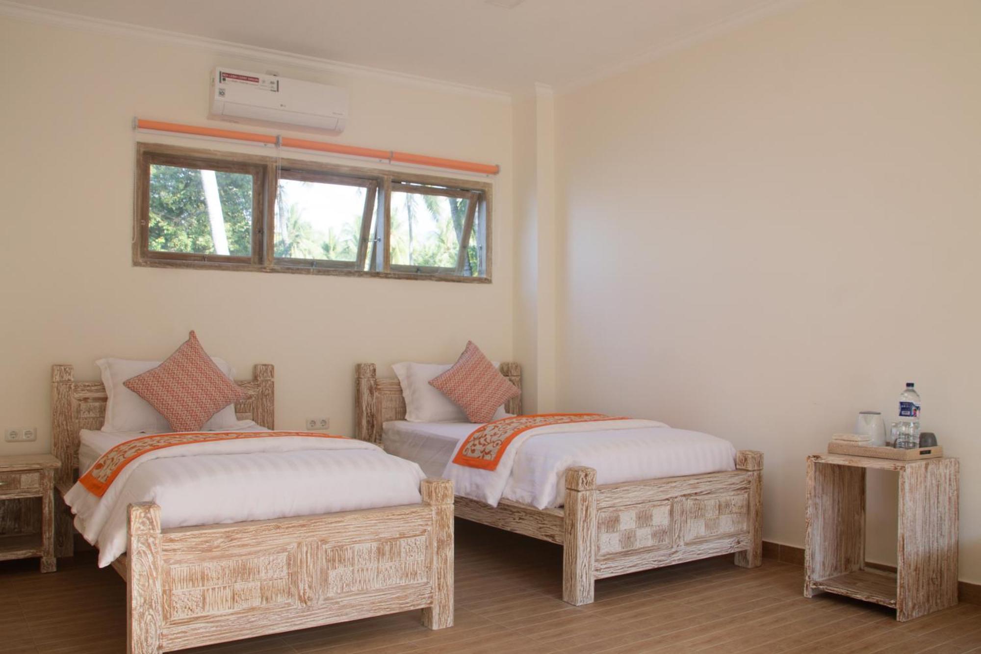 Bondalem Beach Club Tejakula Room photo
